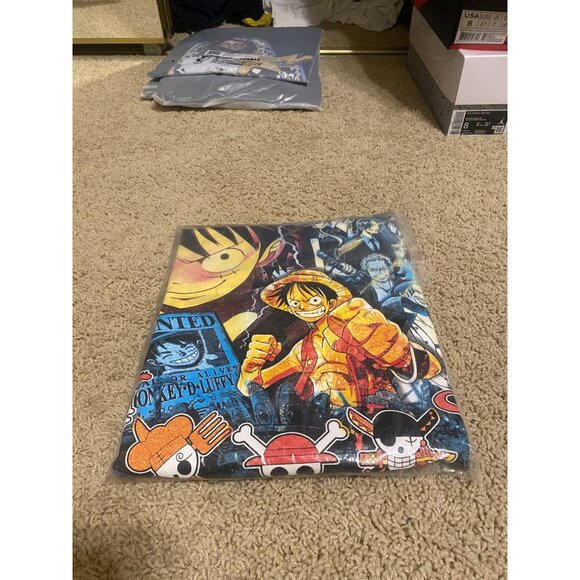 Street Market Supply ONEPIECE Tee – Vintage White – Size Medium – New - Picture 3 of 3